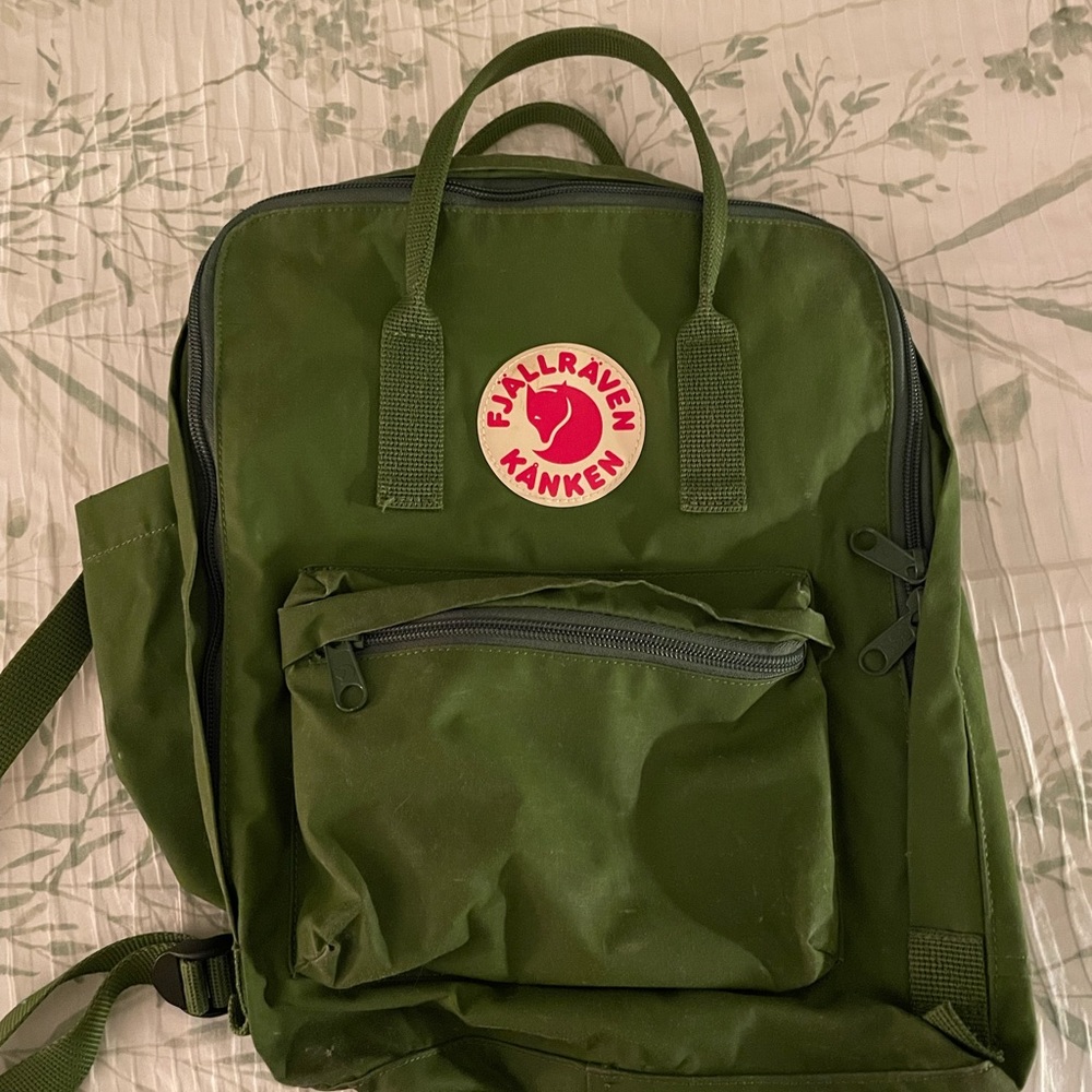 Fjallraven kanken backpack